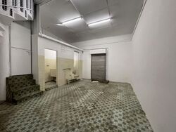 Kitchener Road (D8), Office #544191771